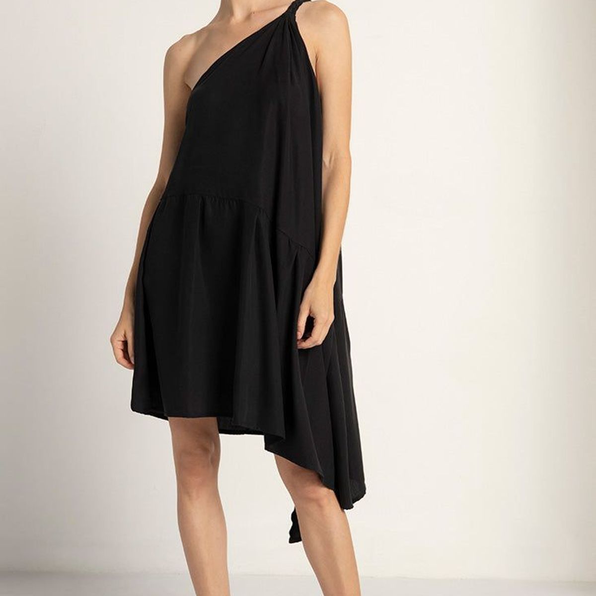 TOUCHE BALNEAIRE - Vestido Corto de Playa Para Dama  Marca Touche Balneaire Ref 0F22041