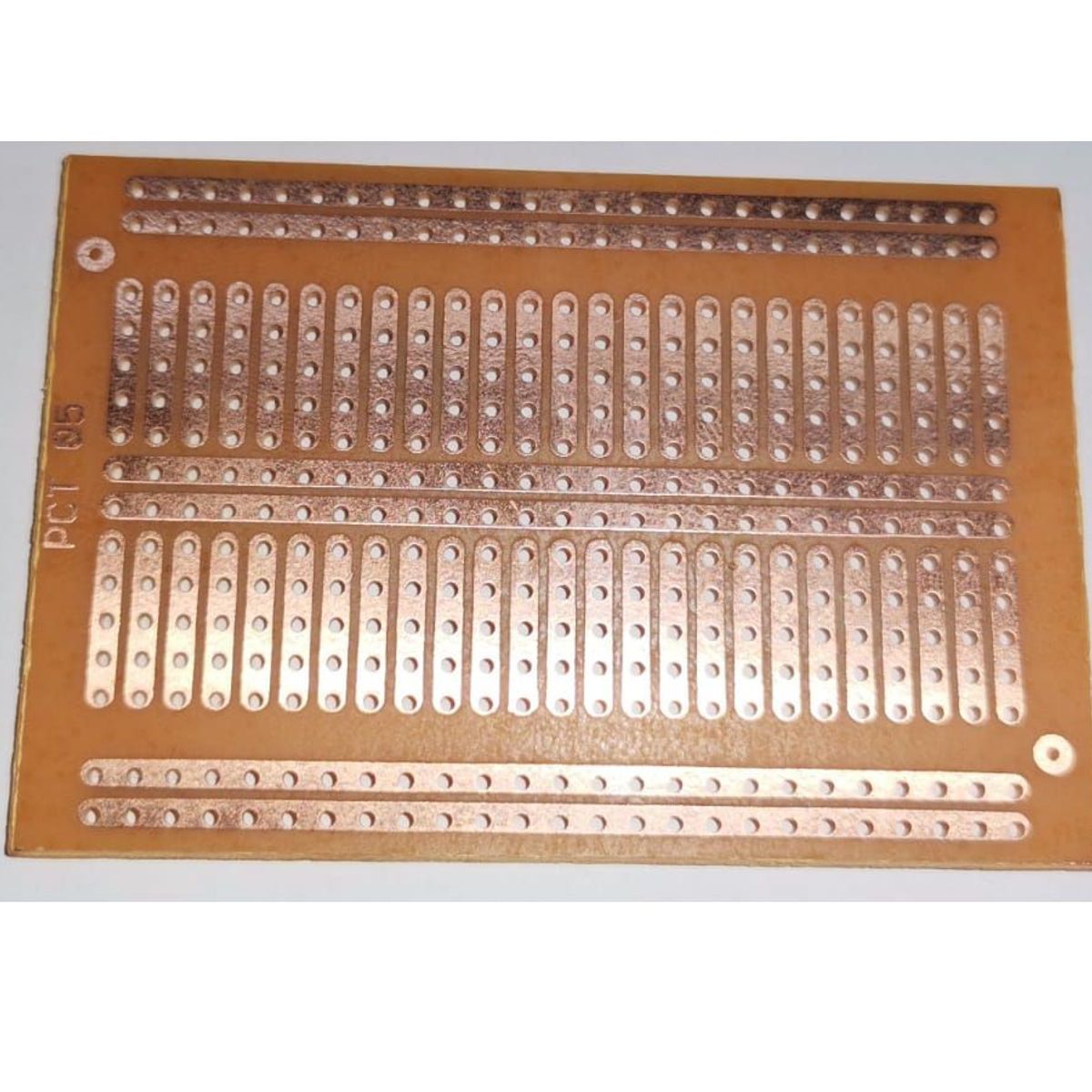 GENERICO - Baquela Universal Una Cara PCB 5x7cm Perforada Circuitos