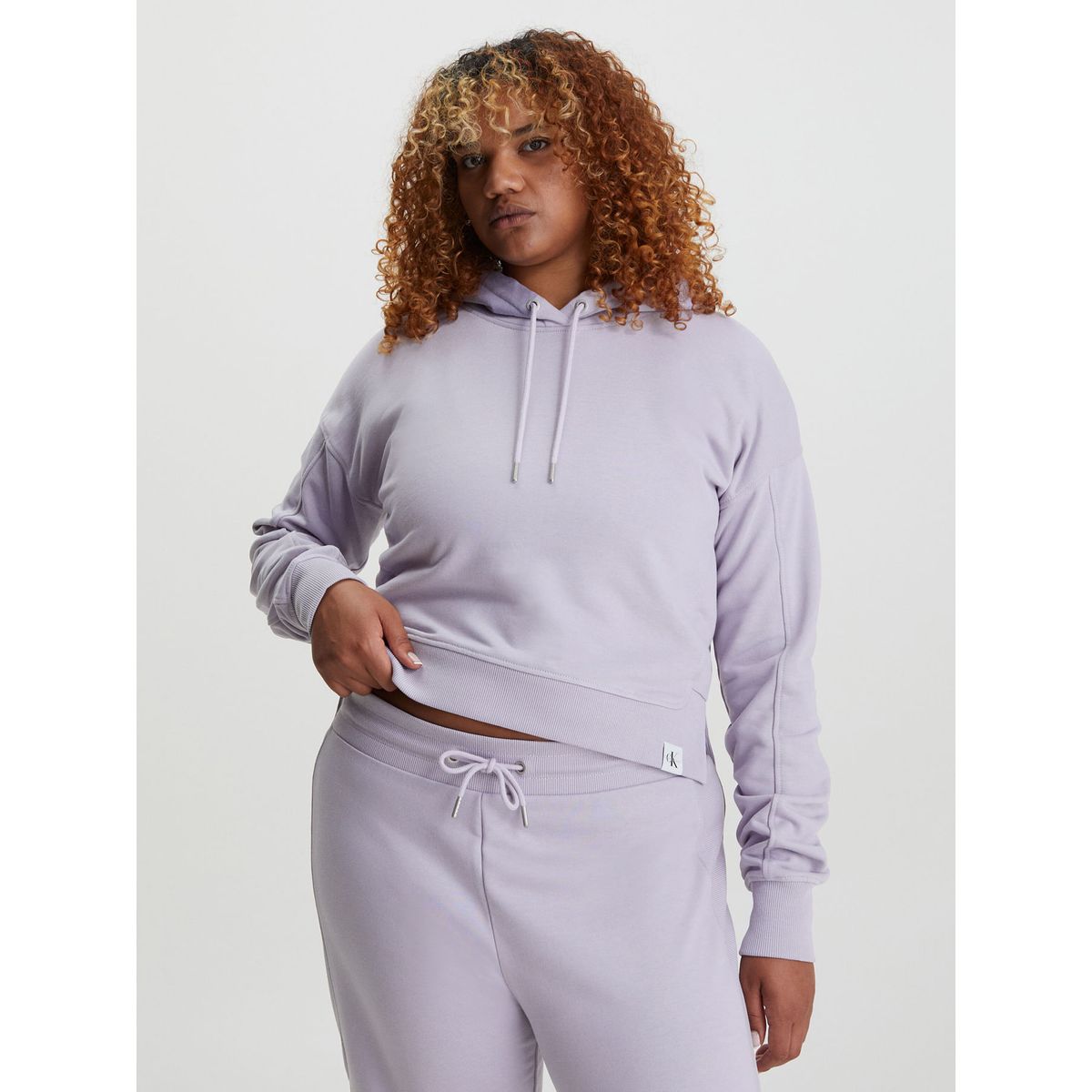 CALVIN KLEIN - Buzo Morado Con Gorro Cropped Holgada Para Mujer Calvin Klein