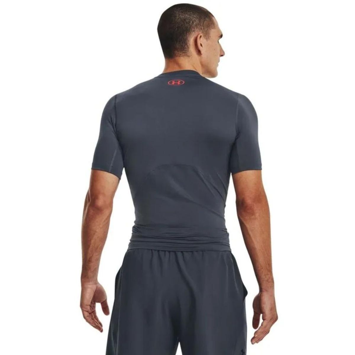 UNDER ARMOUR - Camiseta Under Armour Hg Novelty-Verde