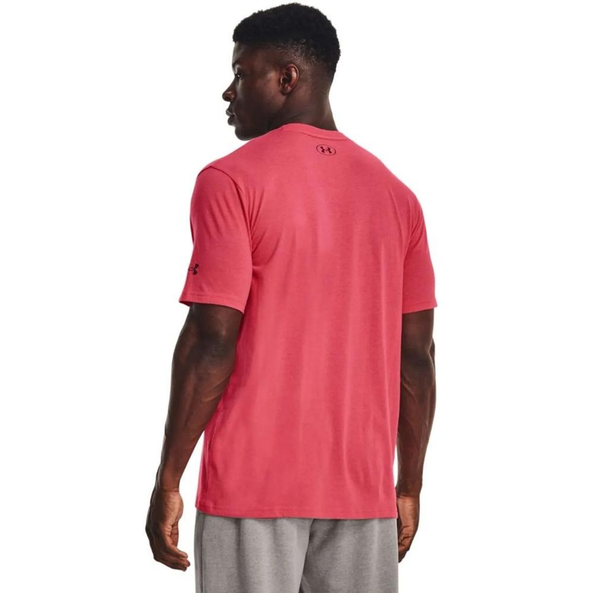 UNDER ARMOUR - Camiseta Under Armour Pjt Rock Brahma-Rojo Suave