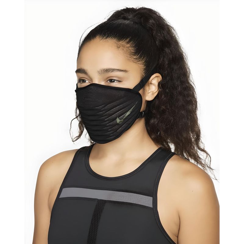 NIKE - TAPABOCAS O MASCARILLA DE RENDIMIENTO NIKE VENTURER SPORTS NEGRO.