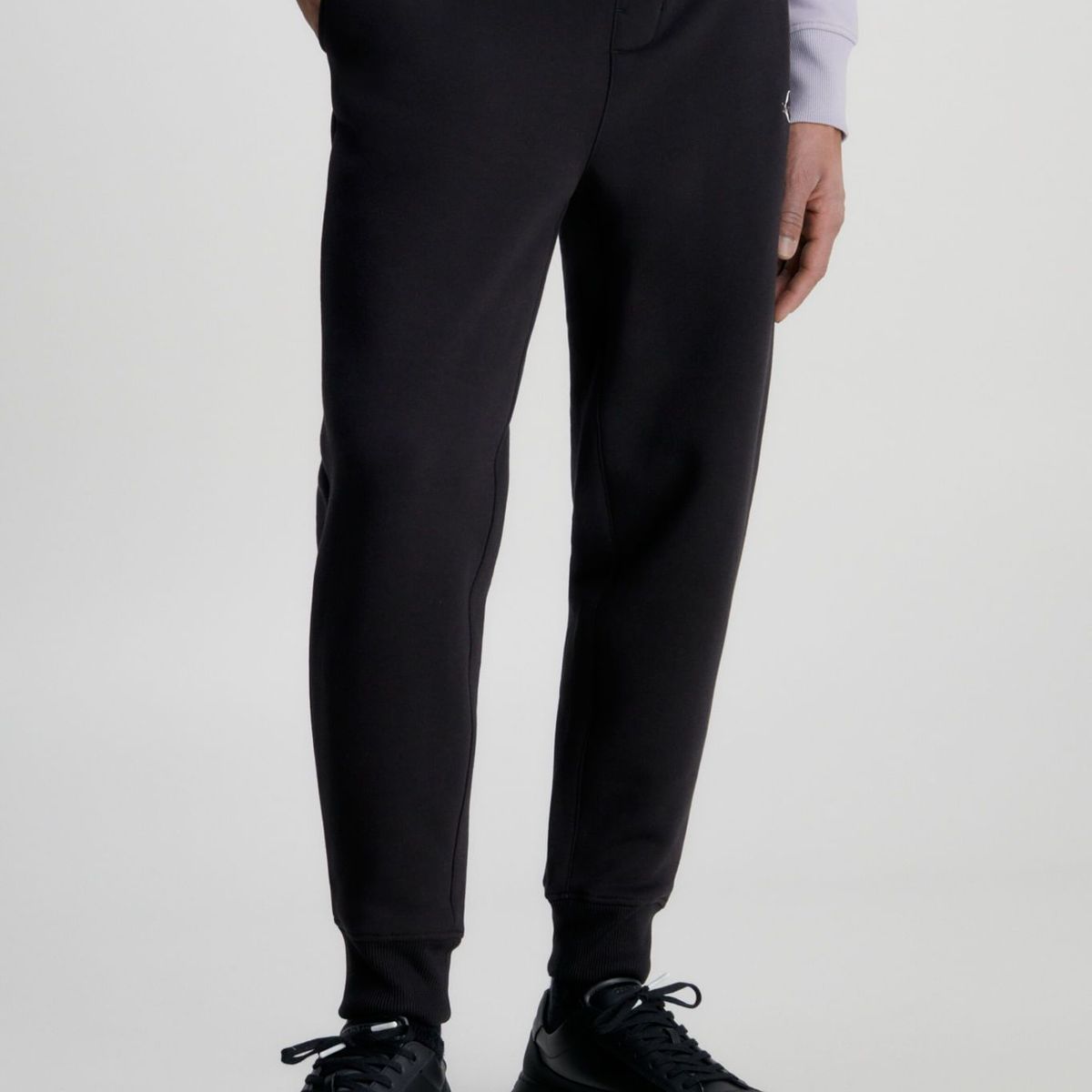 CALVIN KLEIN - Jogger Negro De Chándal Con Monograma Calvin Klein