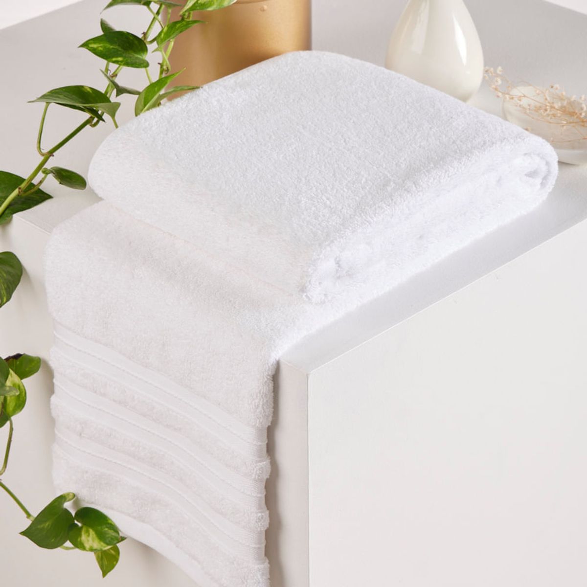 DISTRIHOGAR - Toalla de Baño 78 x 160 Dh Lyon Blanco