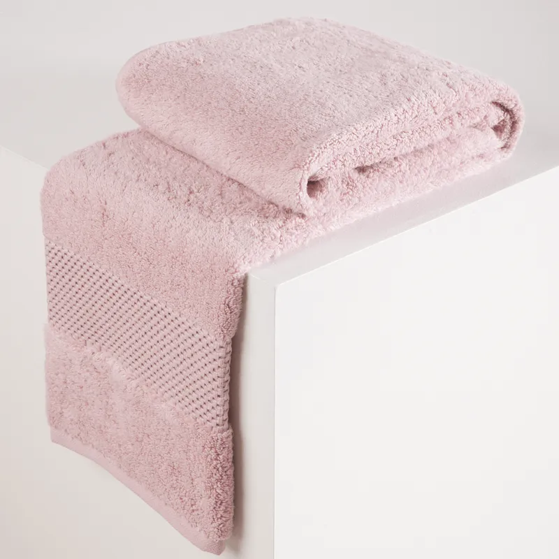 DISTRIHOGAR - Toalla de Cuerpo Hydra 630gr Rosa 70 x 140
