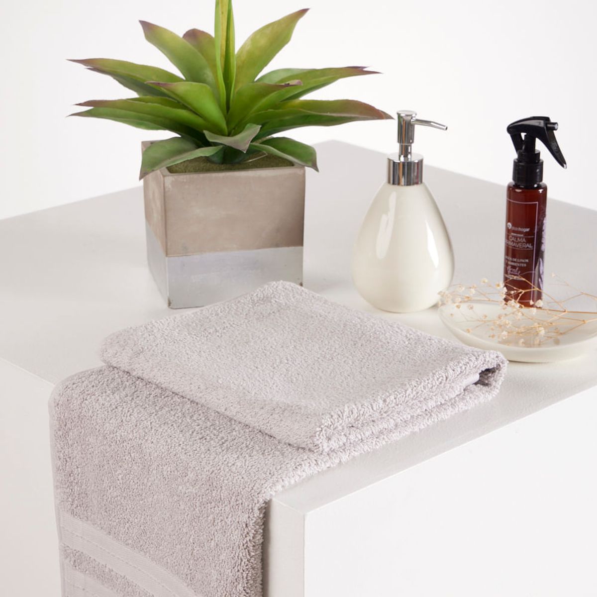 DISTRIHOGAR - Toalla de Manos Lyon 700gr Gris 50 x 90