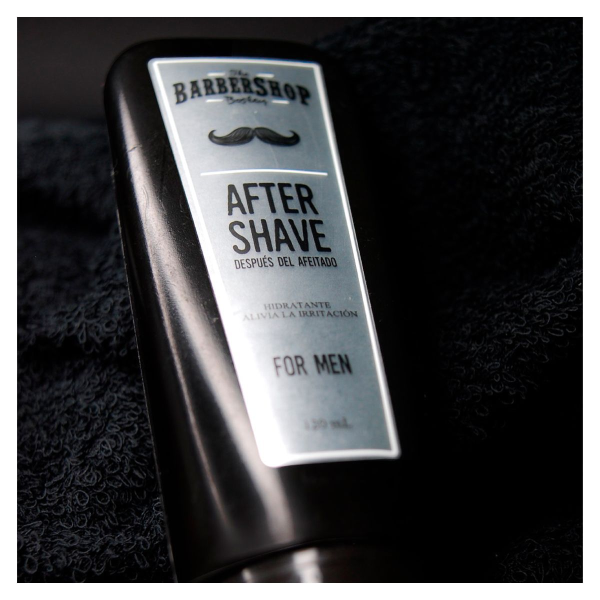 BARBERSHOP - After shave the barbershop men
