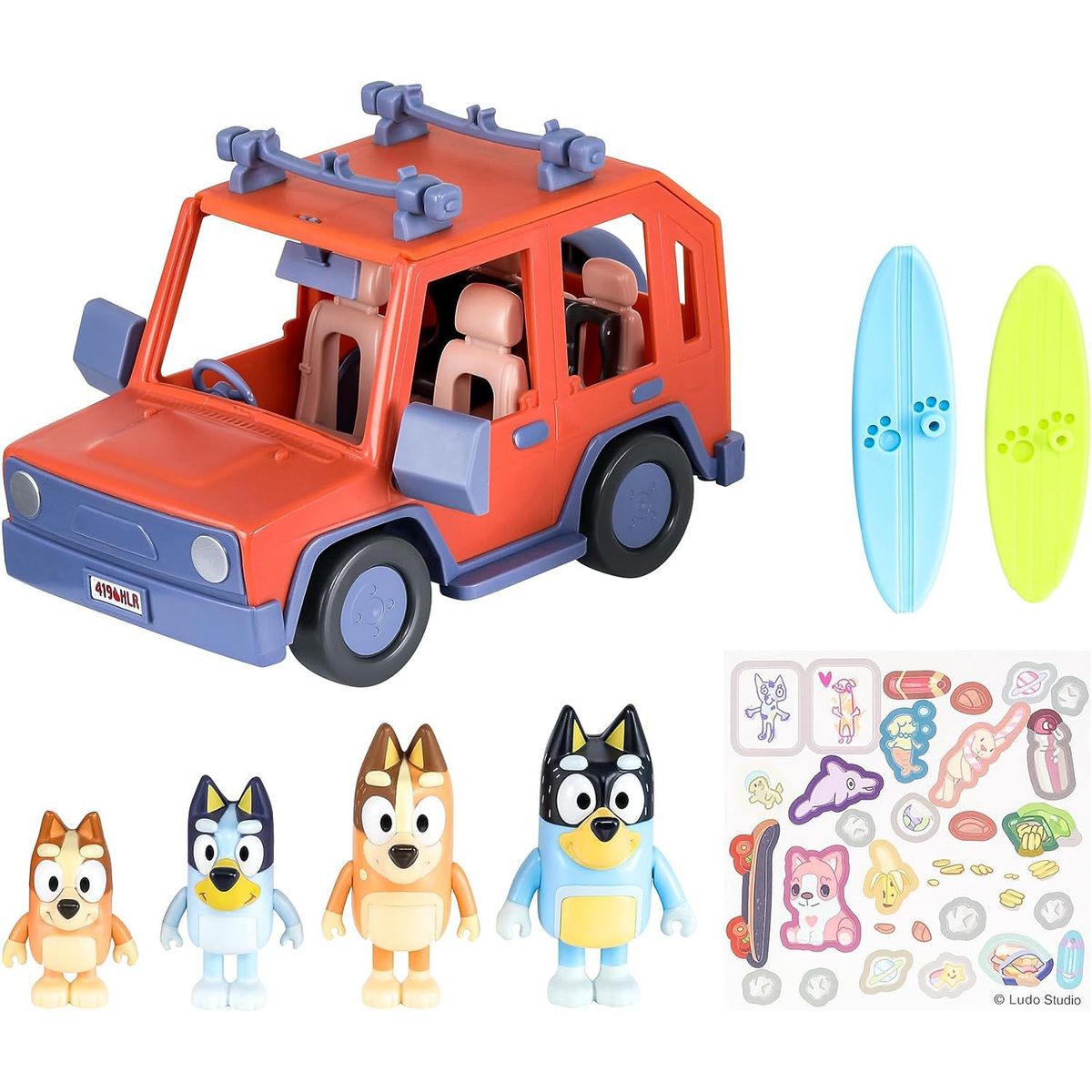 MOOSE TOYS - Carro Bluey Familiar Vehículo 4wd + 4 Figuras