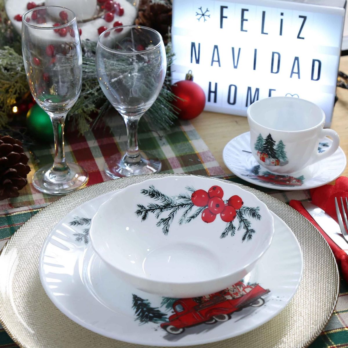 HOME ELEMENTS - Vajilla Navidad Vitroceramica Navideña 4 Puestos 16 Piezas HE
