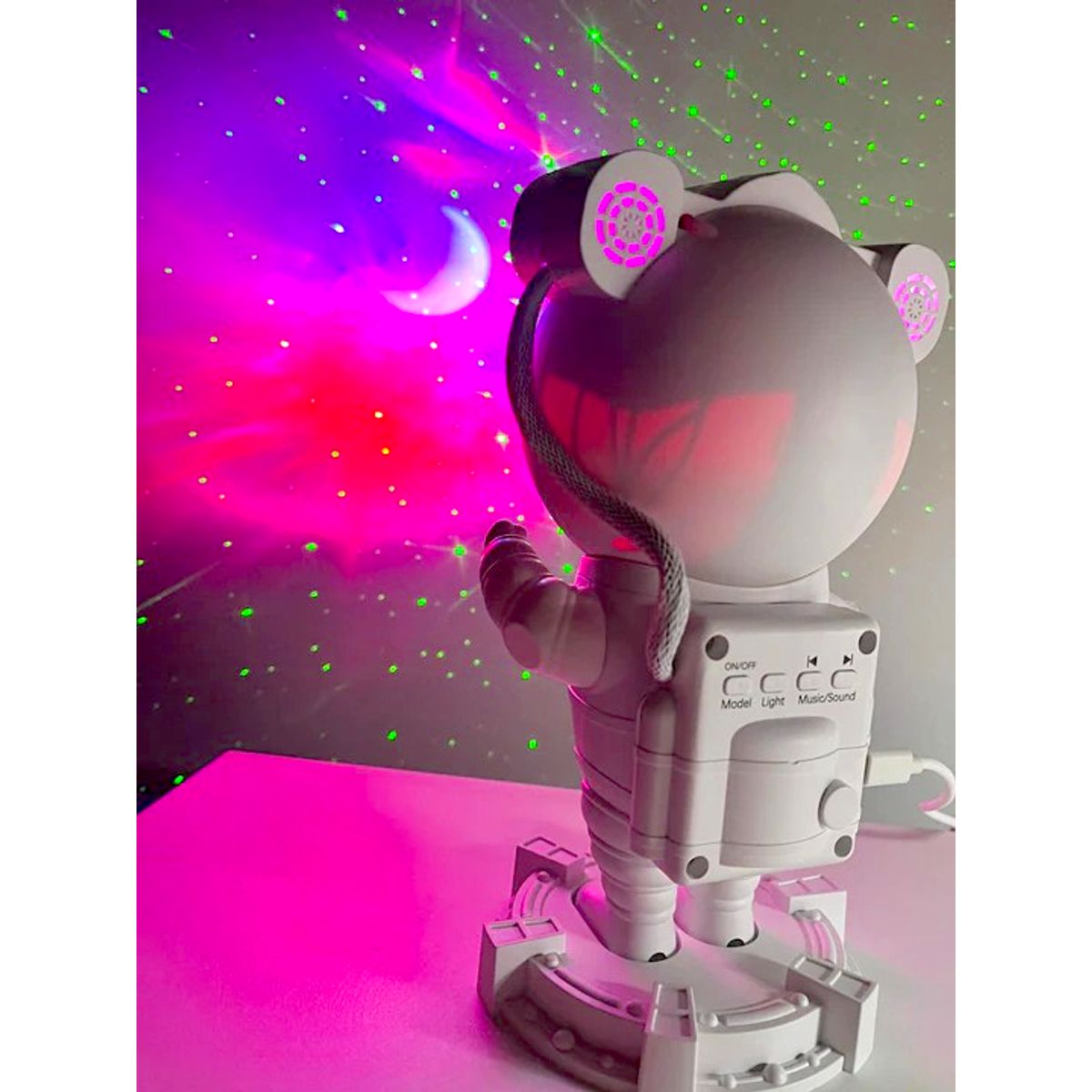 GENERICO - Proyector y Parlante Bluetooth 2 en 1 Diseño Astronauta