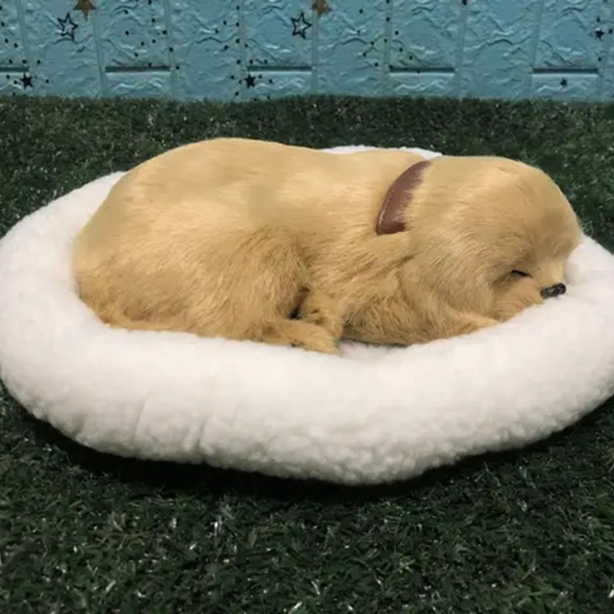 GENERICO - Peluche Perro Mascota Real Con Sonido Ronca Y Respira Nido