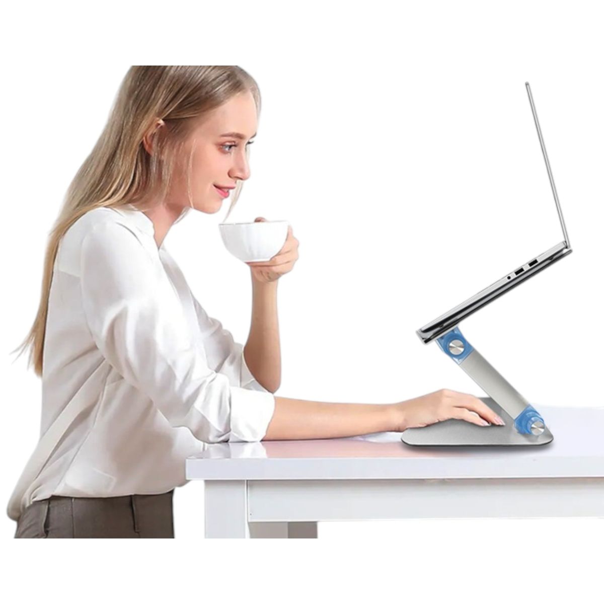 GENERICO - Soporte para computador en Alumnio Plegable