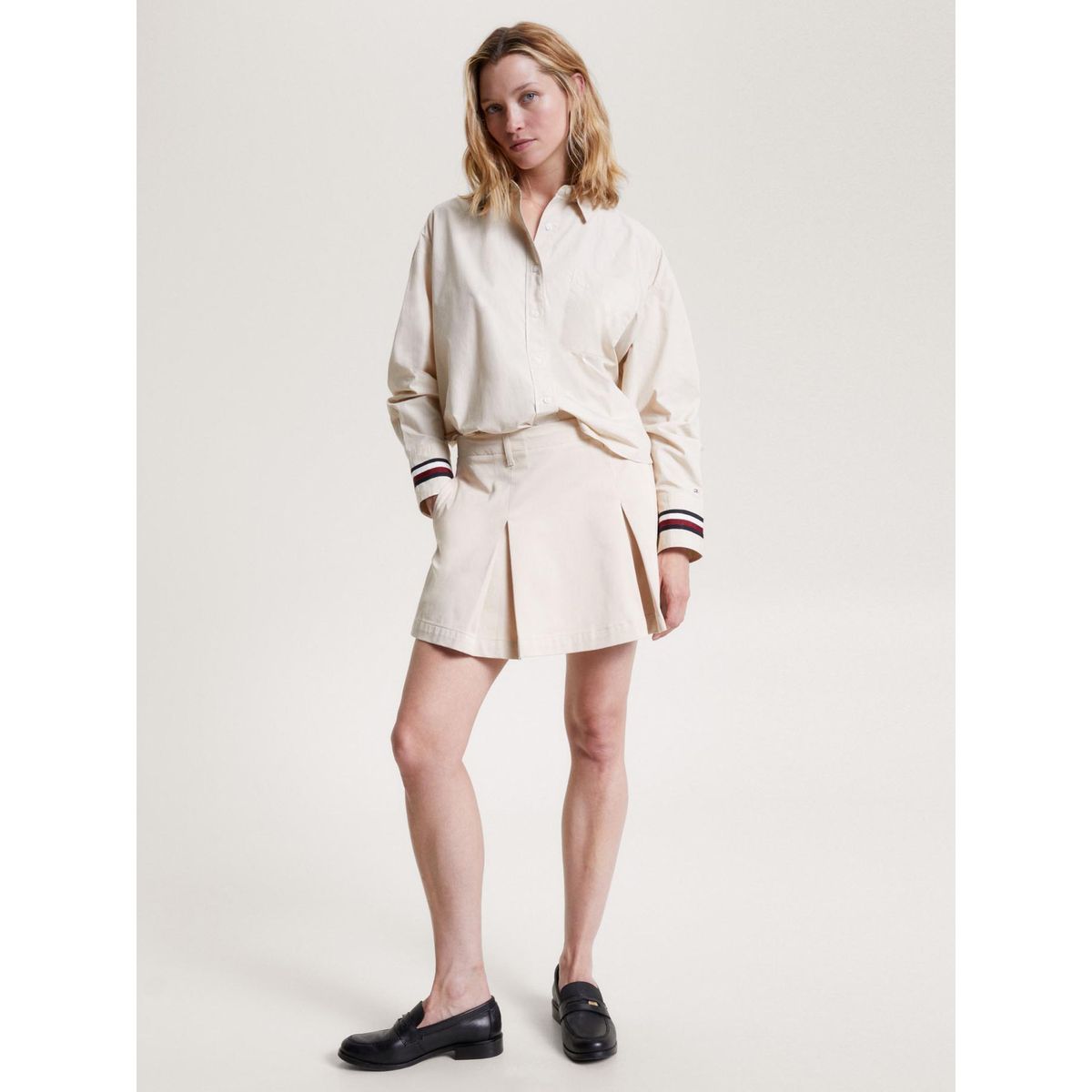 TOMMY HILFIGER - Camisa Corta Extragrande Con Rayas Globales Mujer Beige Tommy Hilfiger