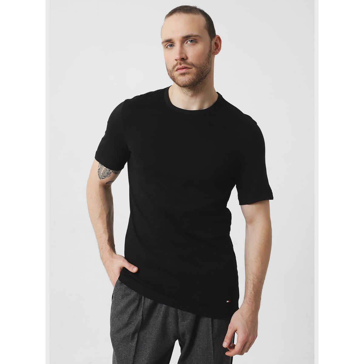 TOMMY HILFIGER - Pack de 3 Camisetas Negras Para Hombre Tommy Hilfiger