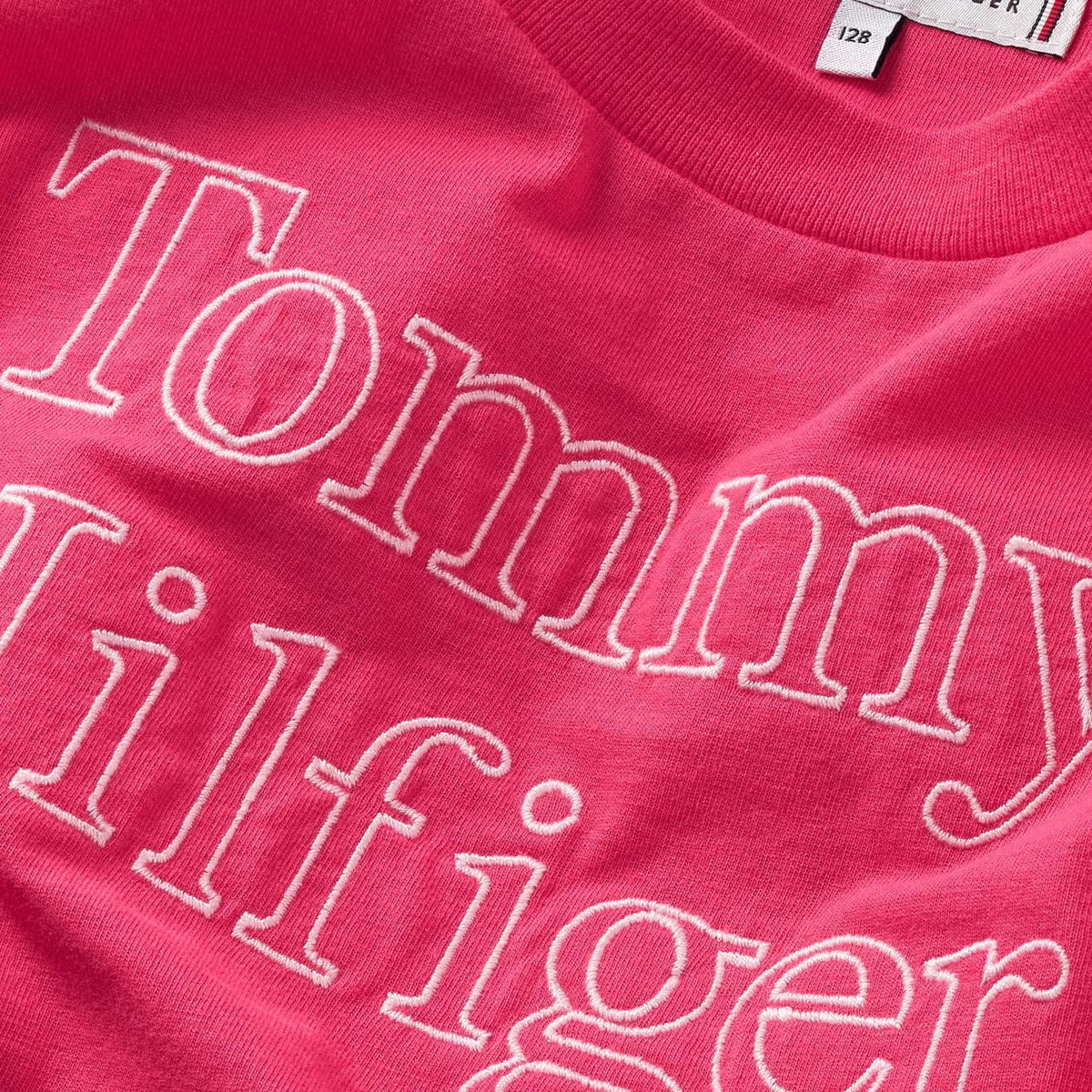 TOMMY HILFIGER - Camiseta Essential Con Logo Bordado Niña Rosa Tommy Hilfiger