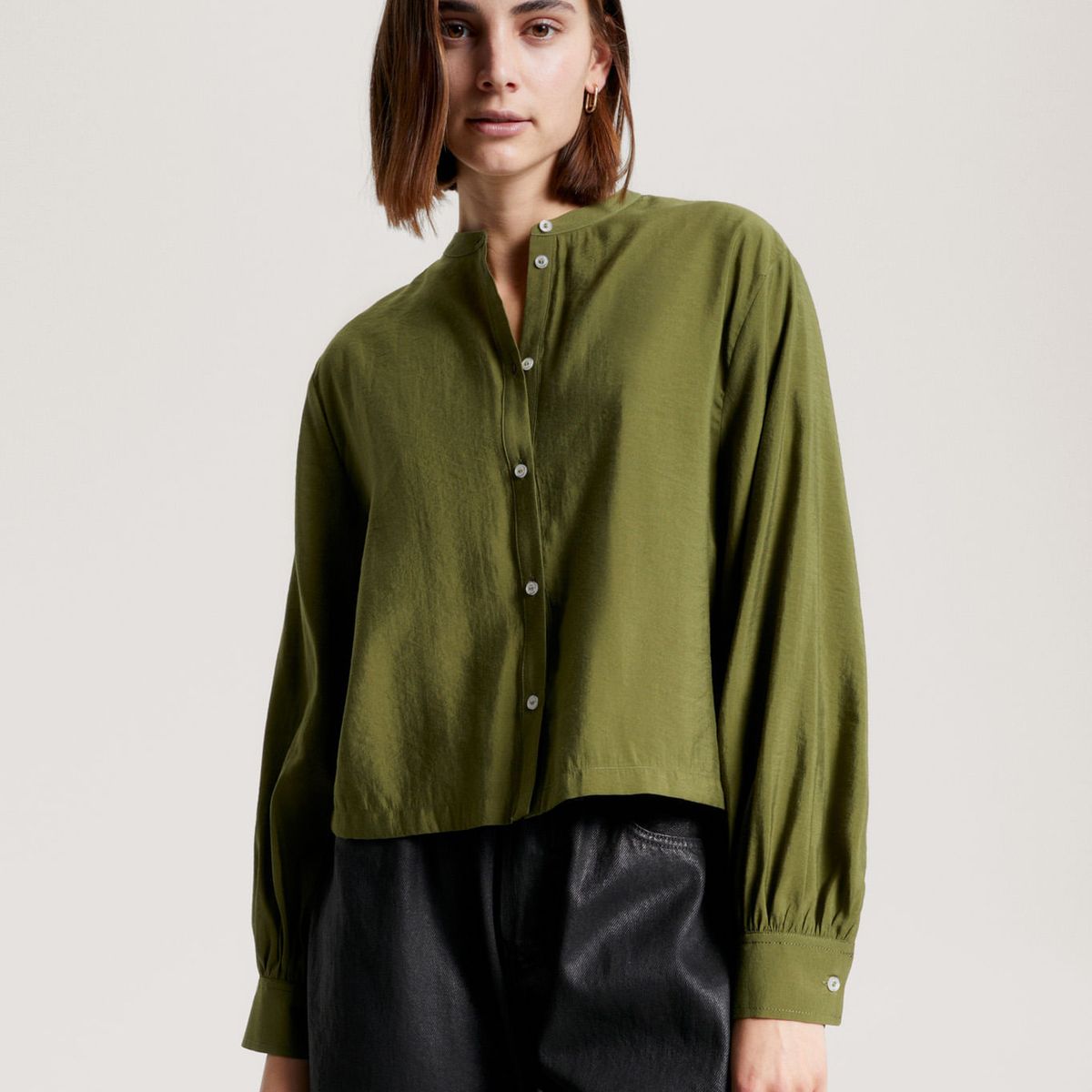 TOMMY HILFIGER - Camisa Sin Cuello Con Corte Cropped Mujer Verde Tommy Hilfiger