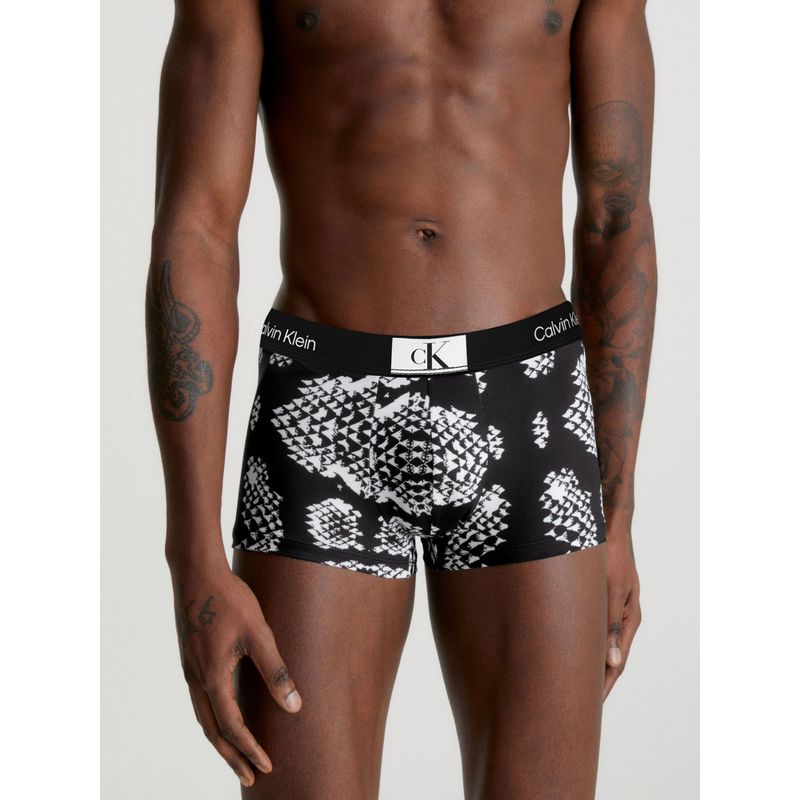 CALVIN KLEIN - Boxer Negro Estampado En Microfibra Low Rise Trunk Calvin Klein