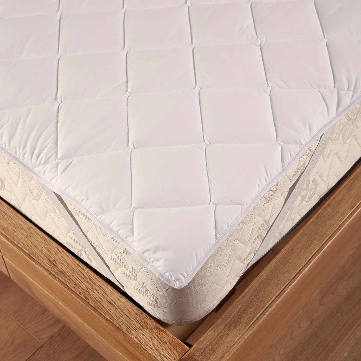 DISTRIHOGAR - Protector de Colchón Hotel Experience Super Mat Semidoble