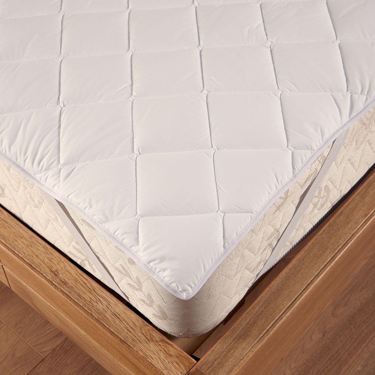 DISTRIHOGAR - Protector de Colchón Hotel Experience Super Mat Semidoble