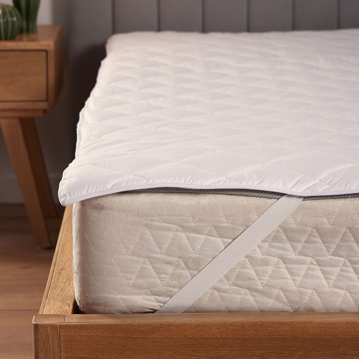 DISTRIHOGAR - Protector de Colchón Hotel Experience Super Mat Doble