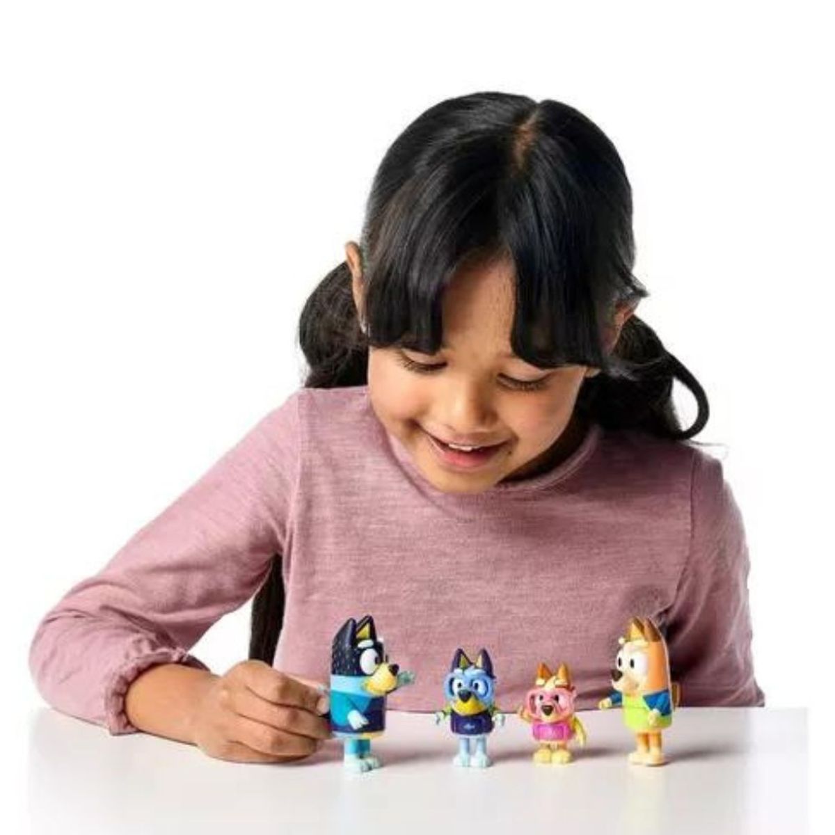 MOOSE TOYS - Set De Figuras Bluey Y Su Familia En La Playa
