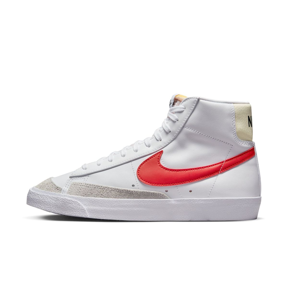 NIKE - Nike Blazer Mid "77 Tenis blanco de hombre lifestyle