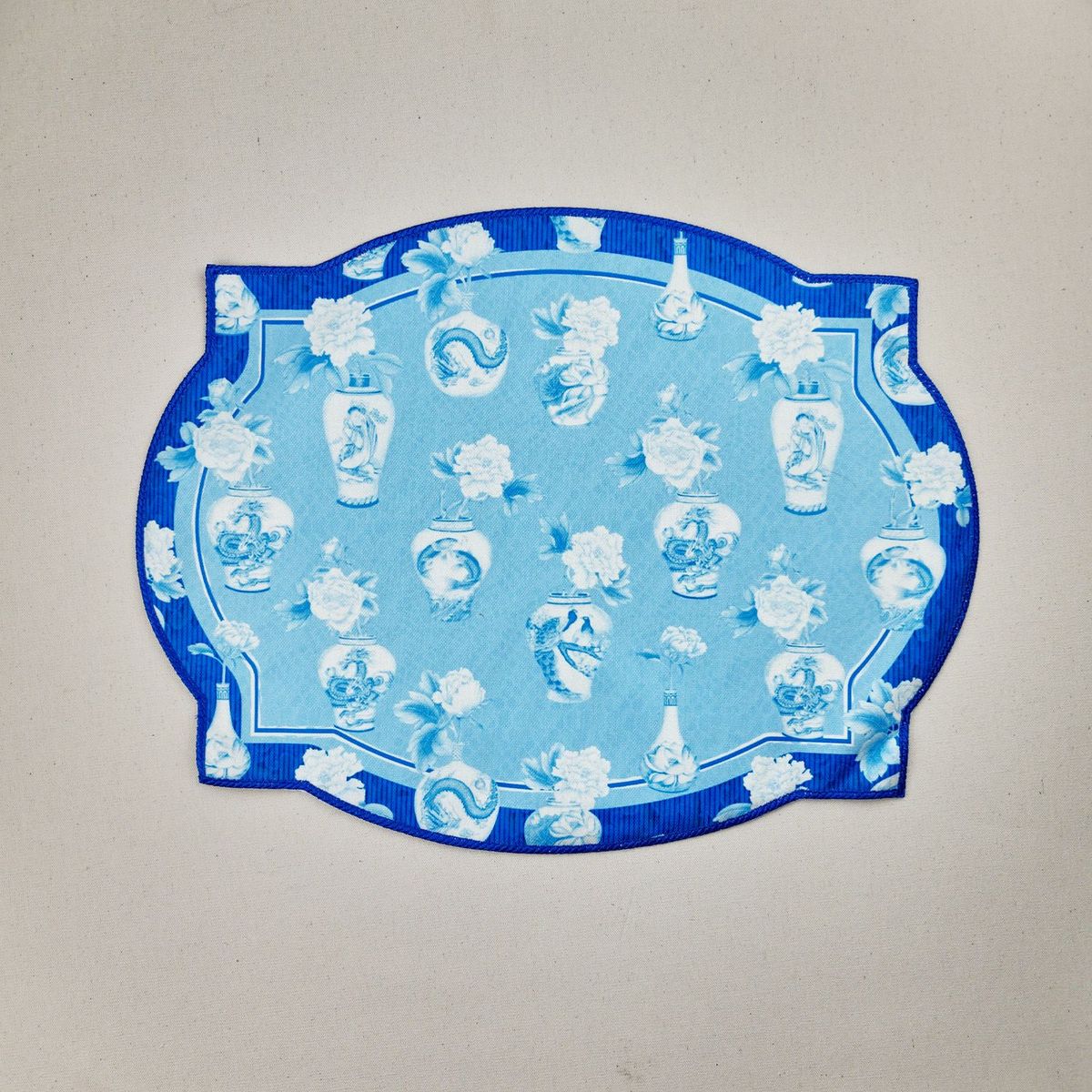 GARDENIA HOME DECOR - Individual impermeable bordado Porcelana China 36x48cm - Gardenia