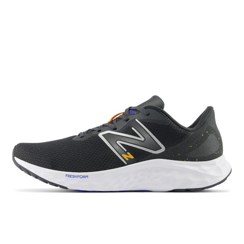 NEW BALANCE - Tenis New Balance Fresh Foam Arishi V4-Negro/Blanco