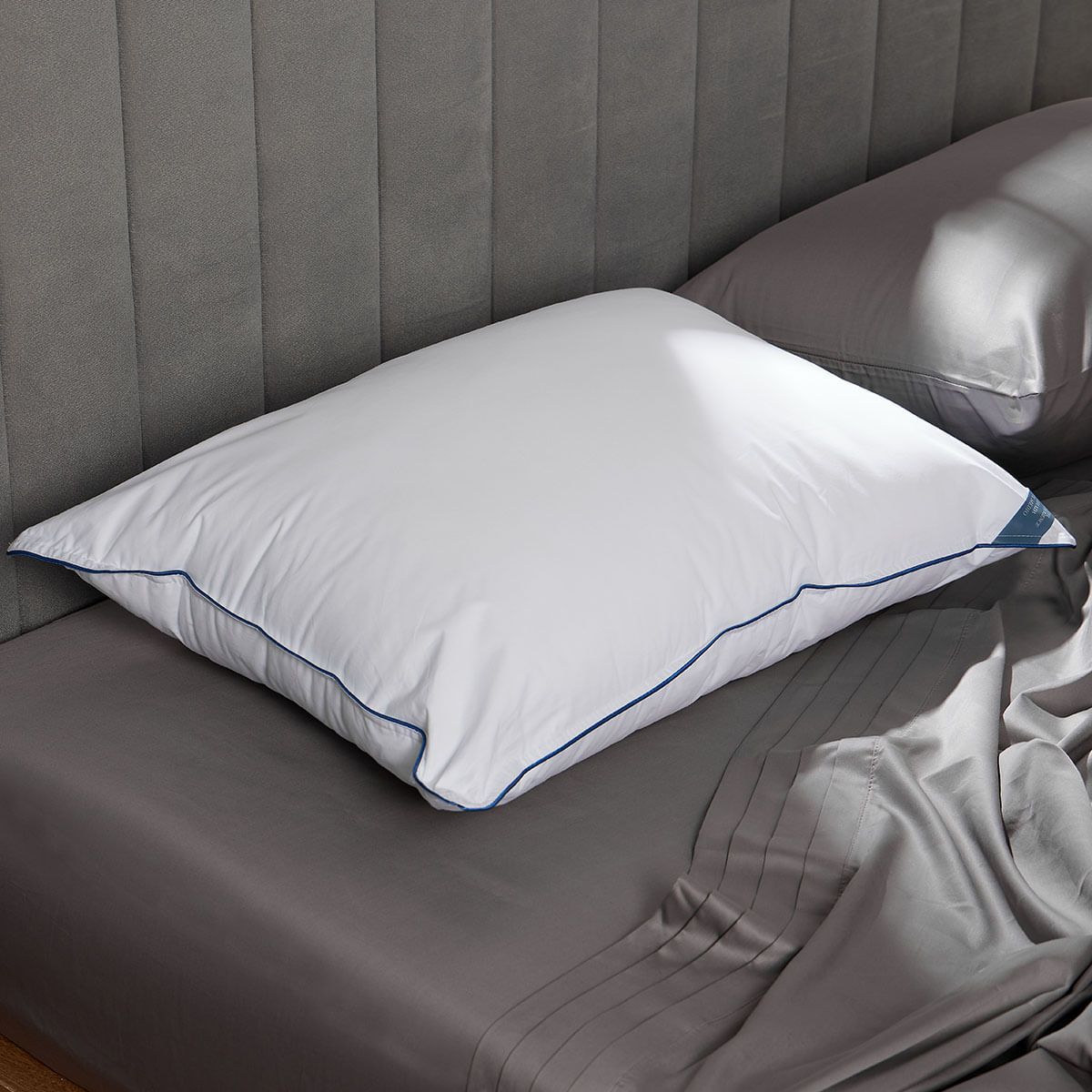 DISTRIHOGAR - Almohada Hotel Experience Soporte Medio Algodón 50 x 70 cm