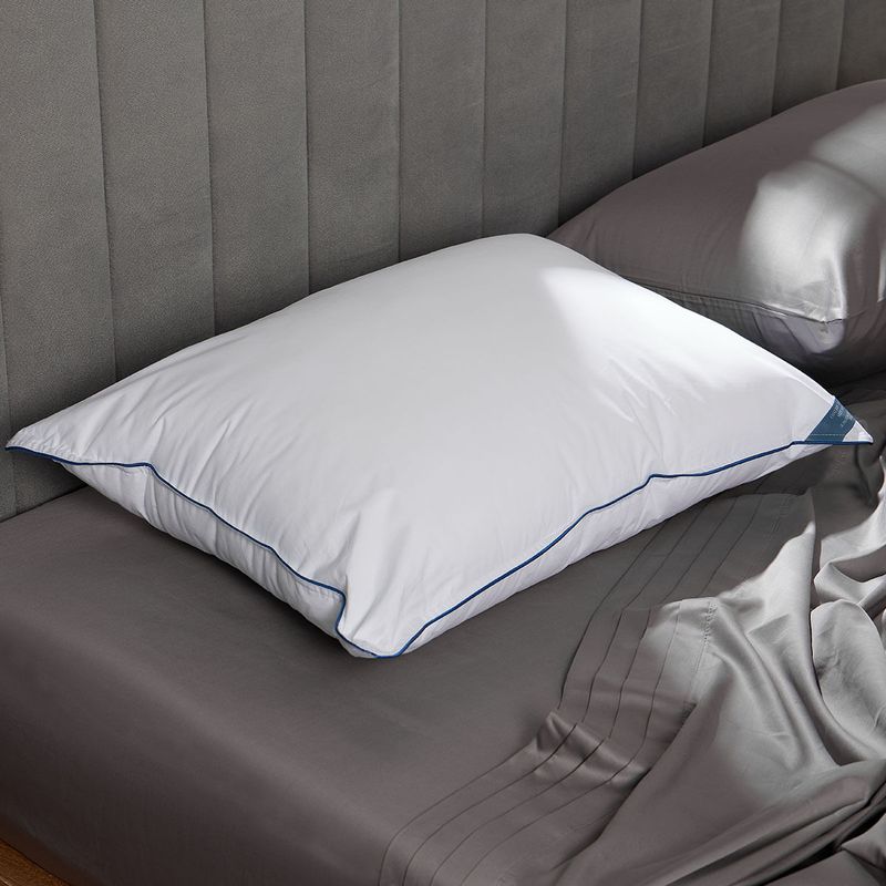 DISTRIHOGAR - Almohada Hotel Experience Soporte Medio Algodón 50 x 70 cm.