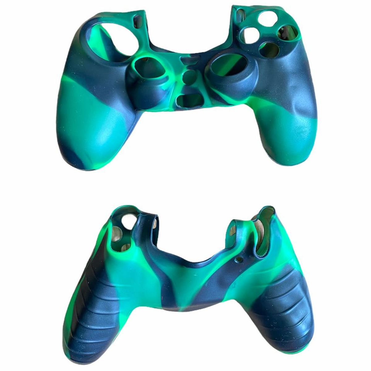 GENERICO - Protector Funda Silicona Camuflada + 2 Grips Para Control Ps4