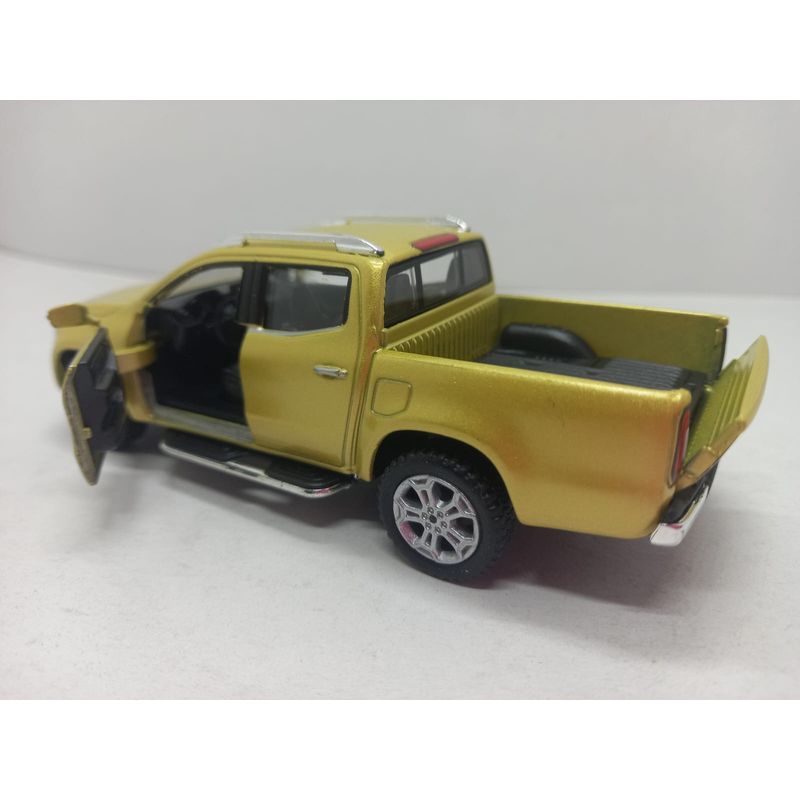 GENERICO - Camioneta Mercedes-benz X-class Dorado a escala 142