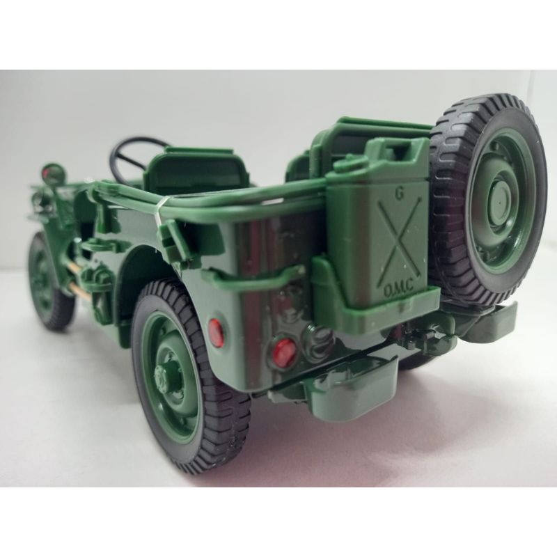 GENERICO - JEEP WILLYS MILITAR TAPA BAJA VERDE Oscuro A Escala 118