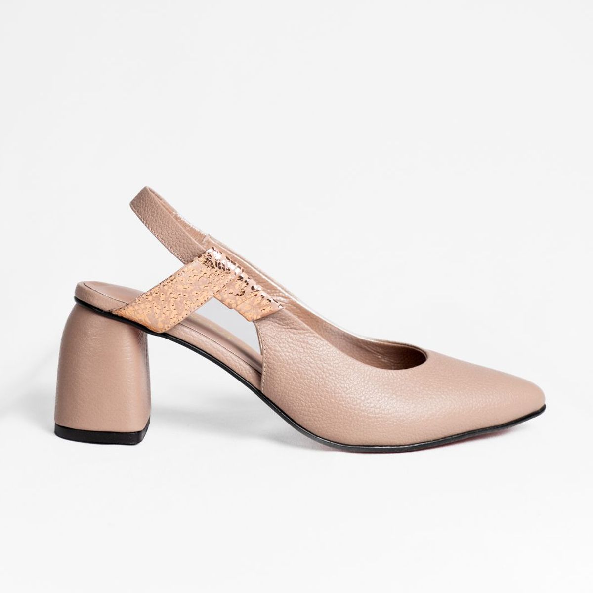 PRESTIGIO - Zapato Cerrado Prestigio Cuero Nude