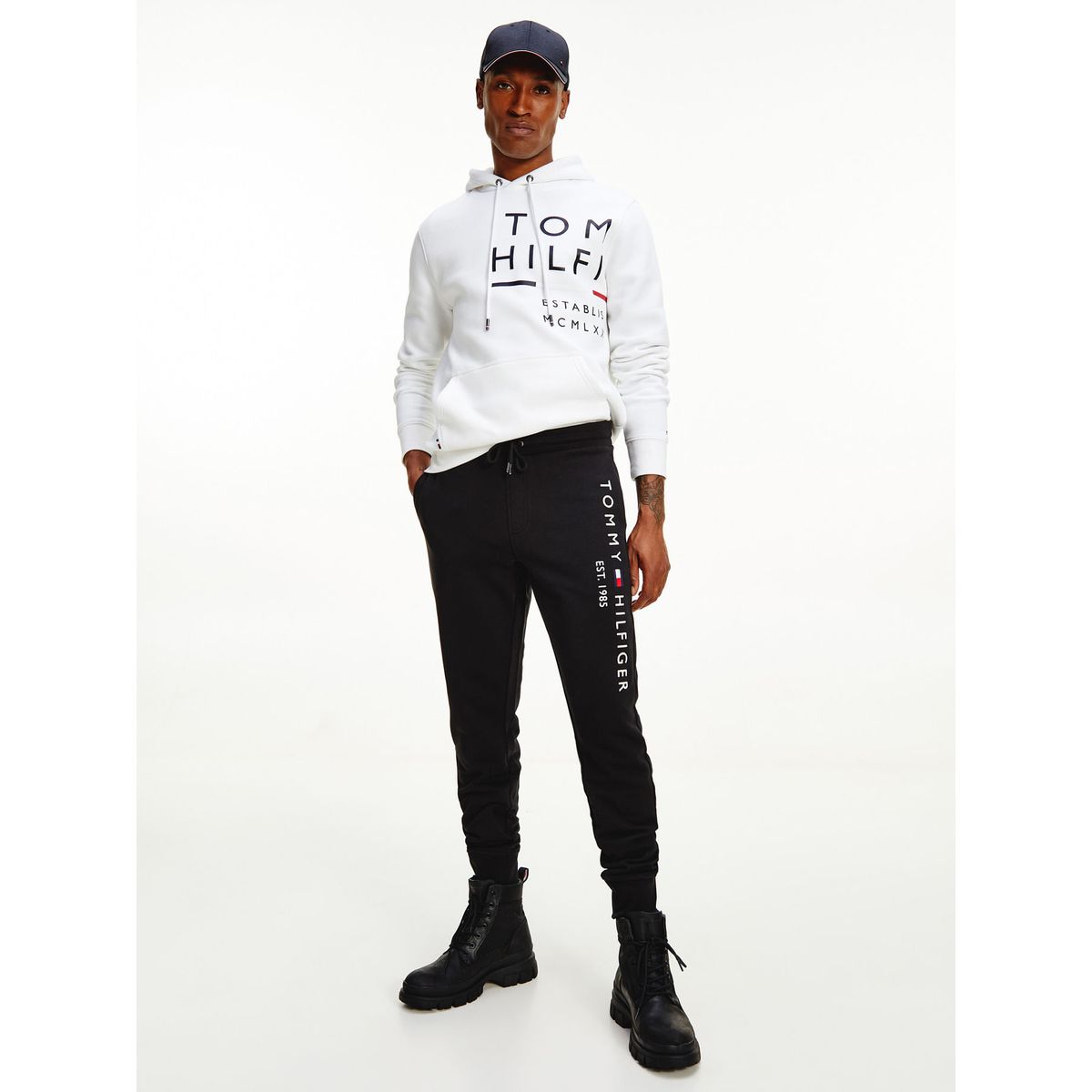 TOMMY HILFIGER - Joggers De Algodón Orgánico Con Logo Hombre Negro Tommy Hilfiger