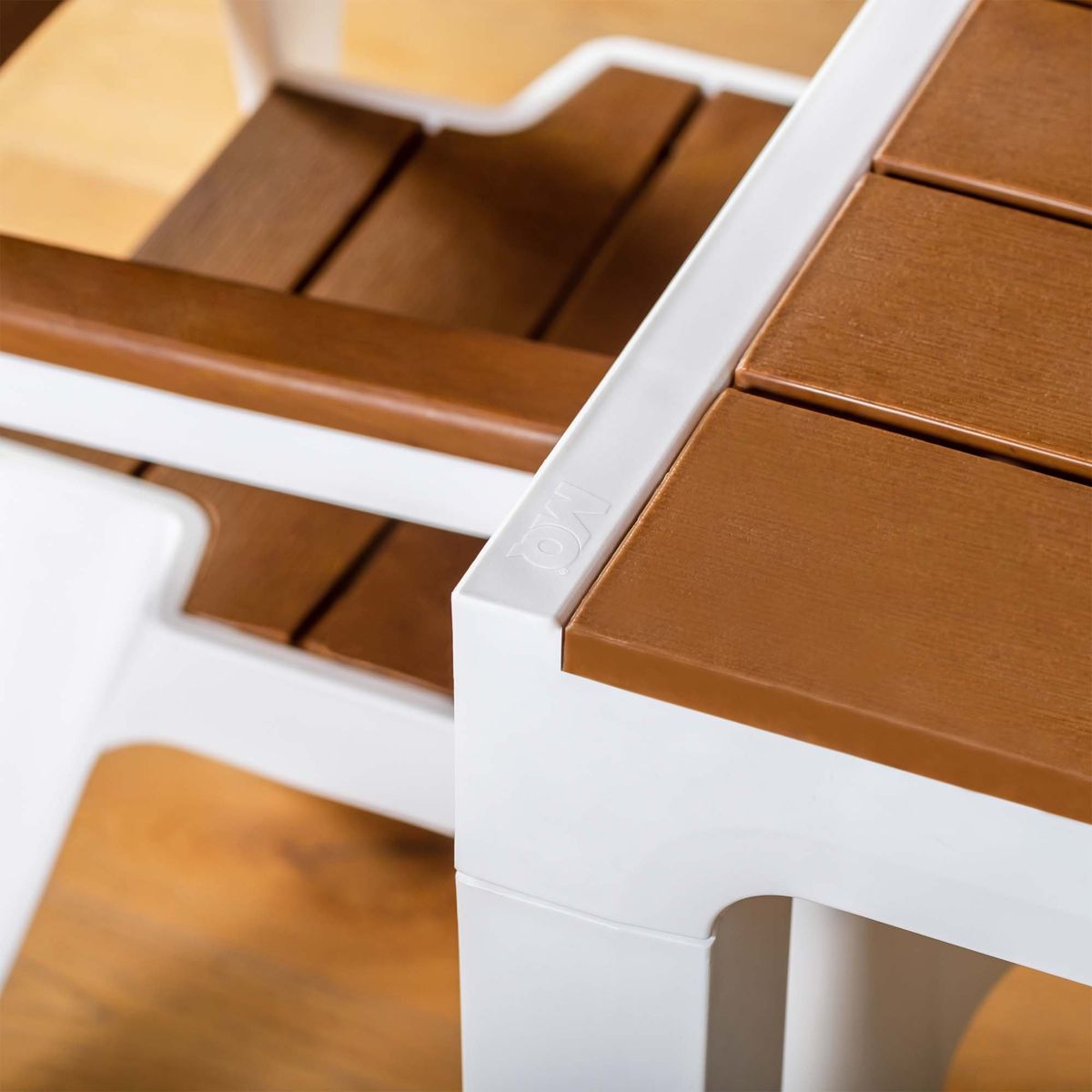 PLASTICOS MQ - Mesa Para Exterior Madeira Marca MQ