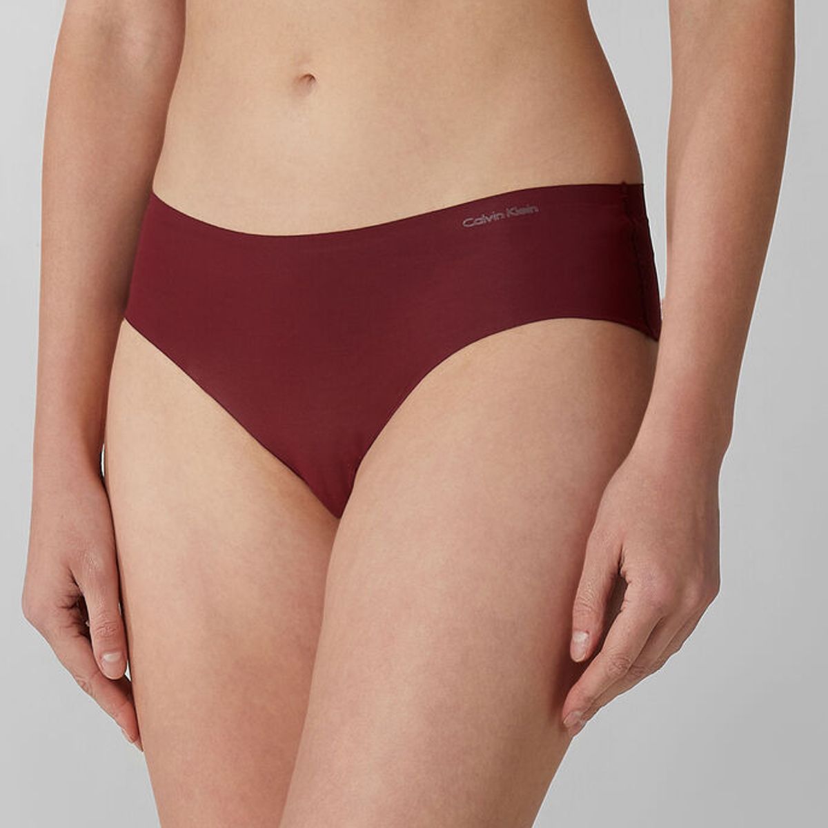 CALVIN KLEIN - Panties Tipo Hípster Invisible Viotinto Para Mujer Calvin Klein