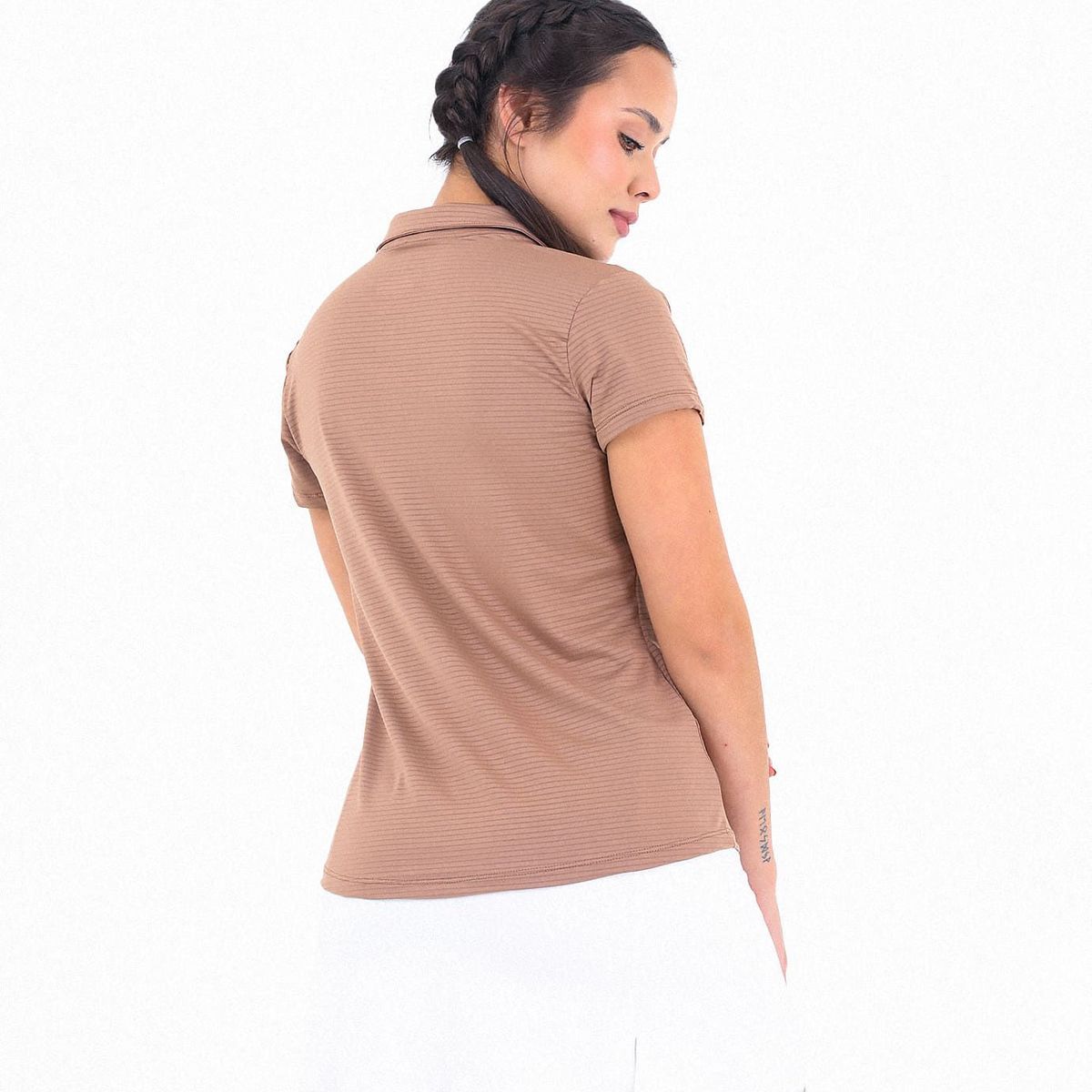 BELIFE - Camiseta Deportiva Taupe Con Cuello Camisero Para Mujer Belife.-.