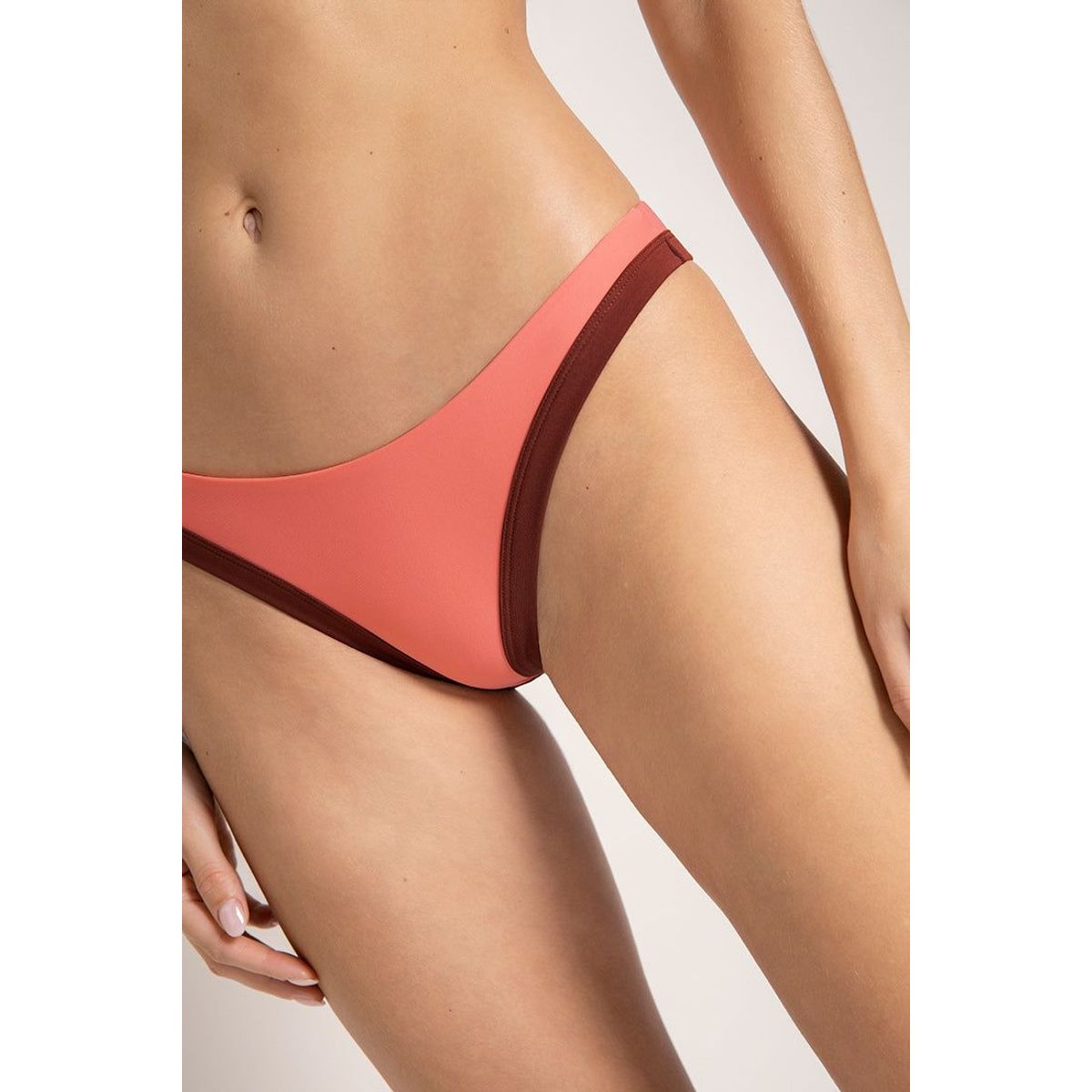 TOUCHE BALNEAIRE - Traje de baño Panty para dama Marca Touche Balneaire Ref 0P86042