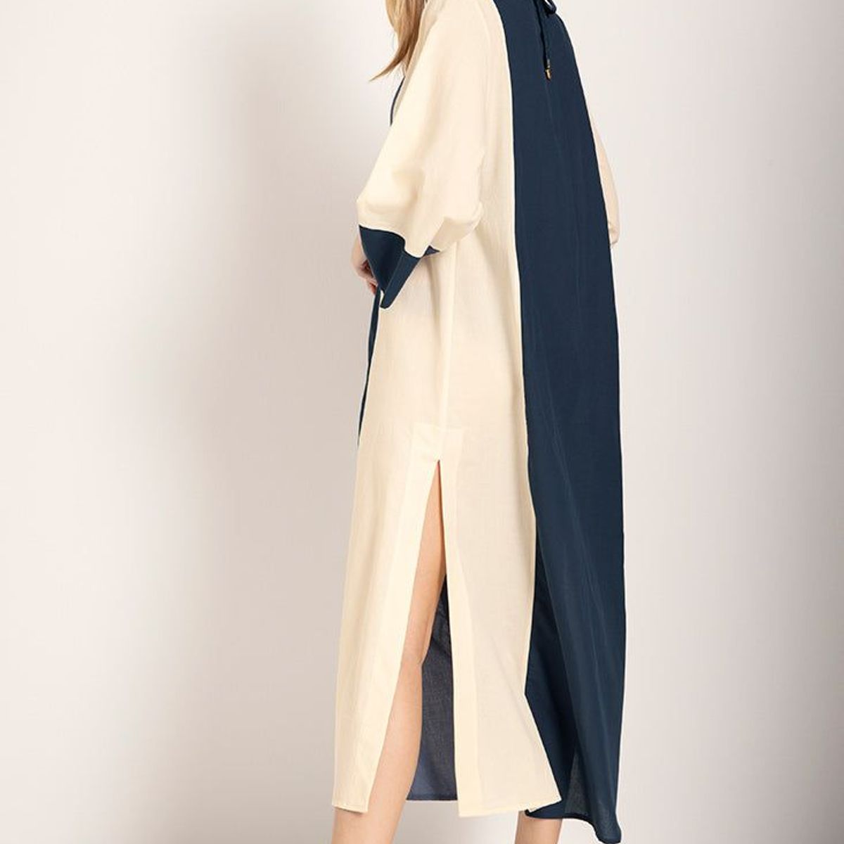 TOUCHE BALNEAIRE - Camison de playa para dama Marca Touche Balneaire Ref 0A71042