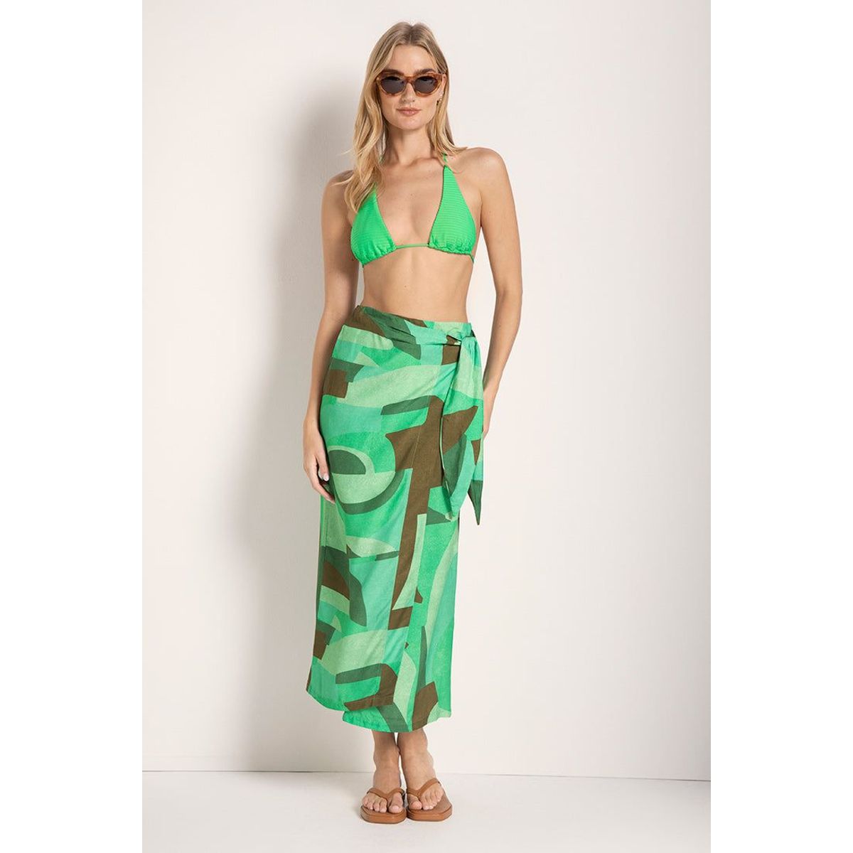 TOUCHE BALNEAIRE - Falda de Playa para dama Marca Touche Balneaire Ref 0F59042