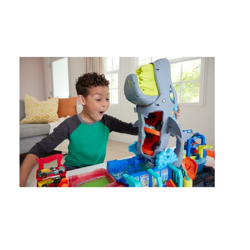 Hiu Hot Wheels Rc Tiburon Remote Control Shark Stunt Car 360