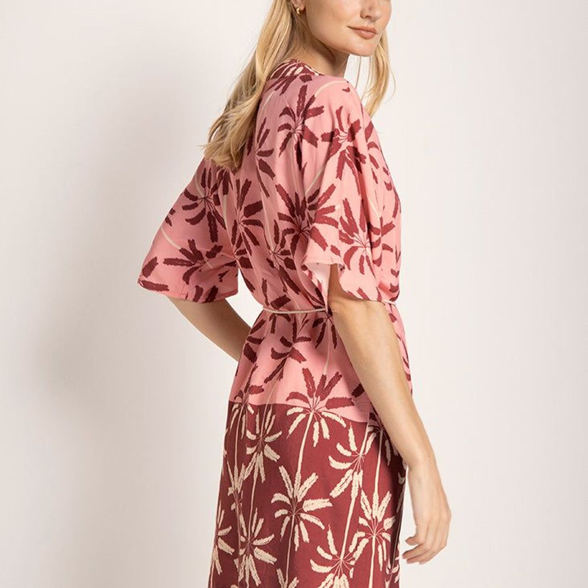 TOUCHE BALNEAIRE - Camison de playa para dama Marca Touche Balneaire Ref 0A80042