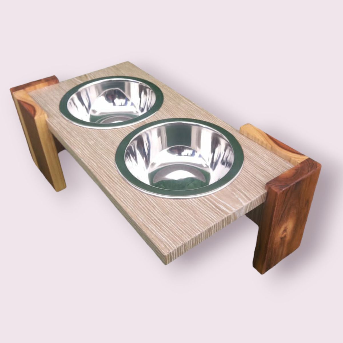 GENERICO - Comedero para mascota Togo claro