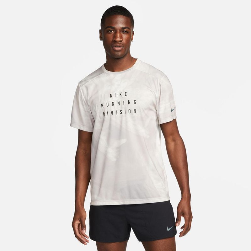 NIKE - Camiseta Deportiva Hombre Nike Df Run Division Rise 365