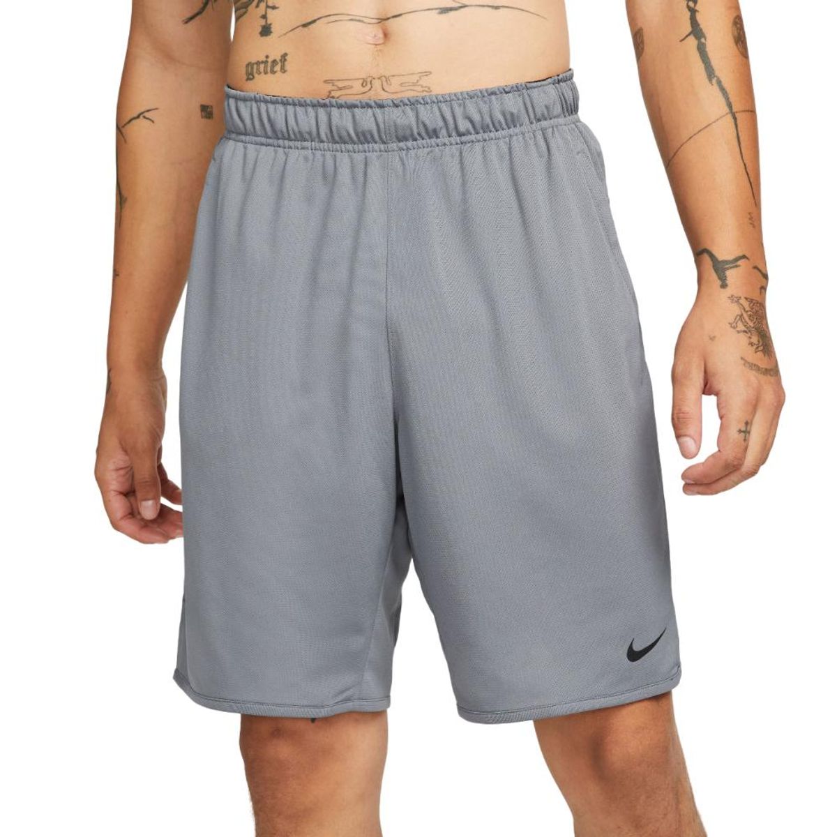 NIKE - Pantaloneta Nike Dri Fit Totalyty Knit 9”-Gris