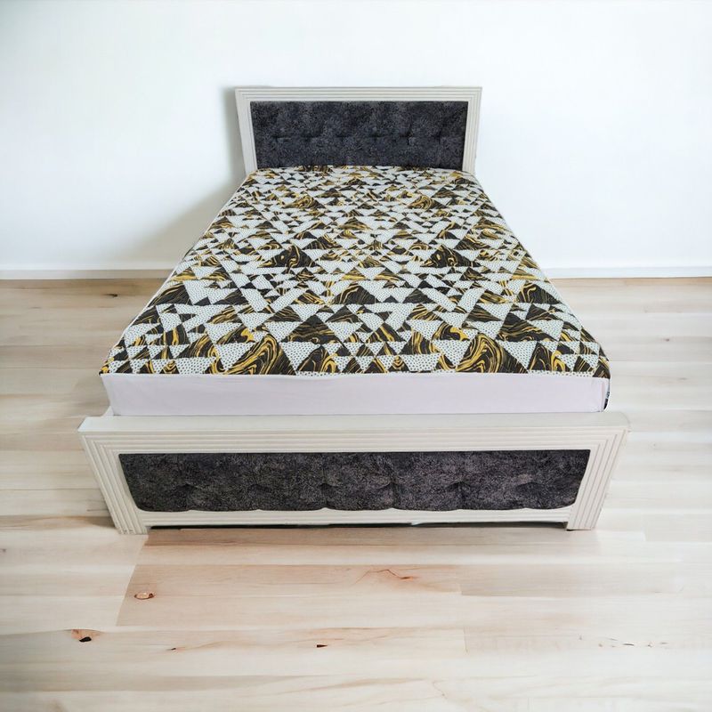 HOGARETO - Protector colchón   Estampado Triangle cama sencilla 100x190cm.