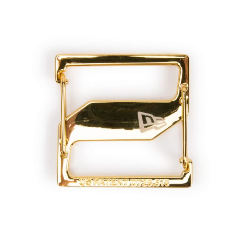 NEW ERA - Clip Porta Gorra New Era Unisex-Dorado