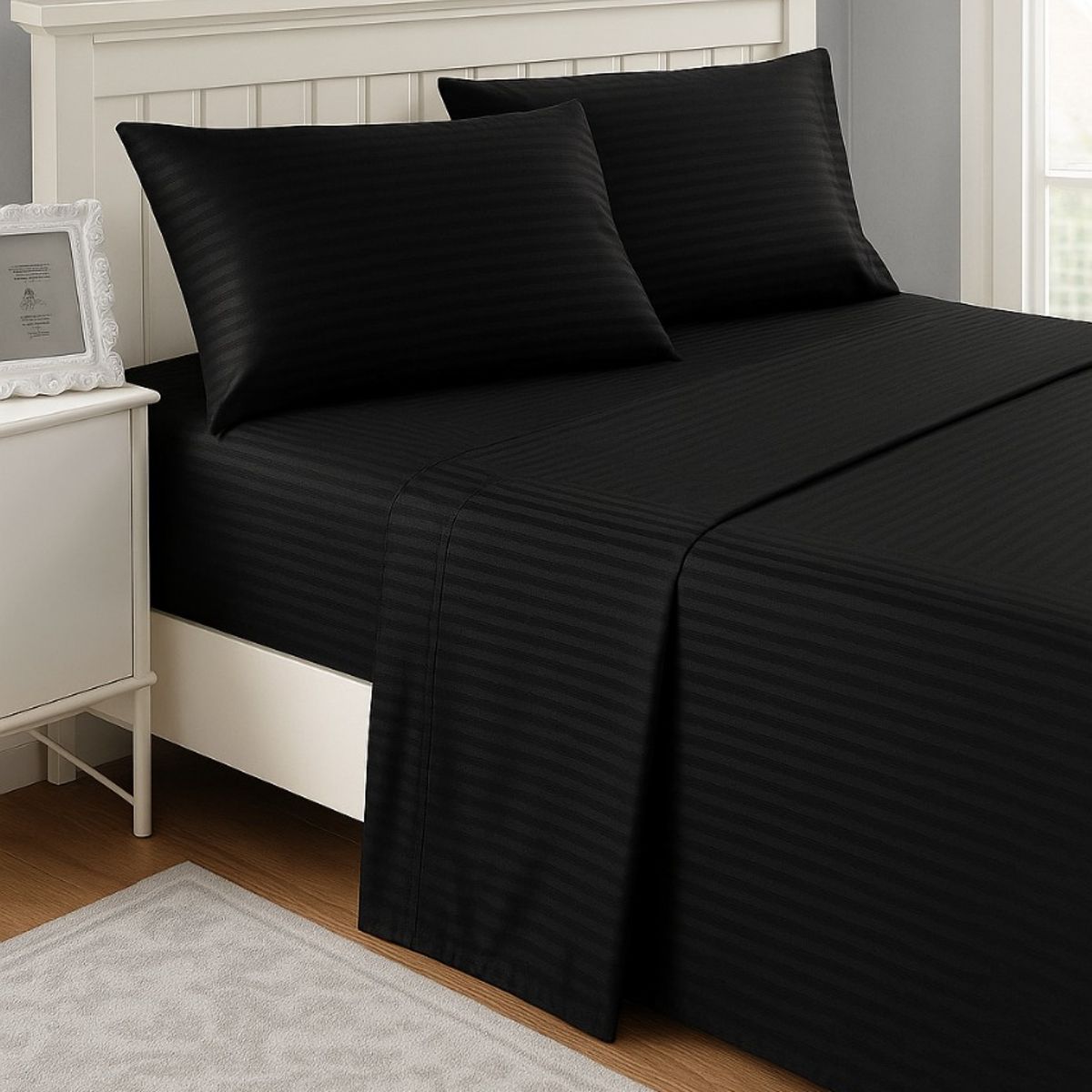 FAMILY HOME - Juego de Sabana Queen  Sueños-Suaves / Negro