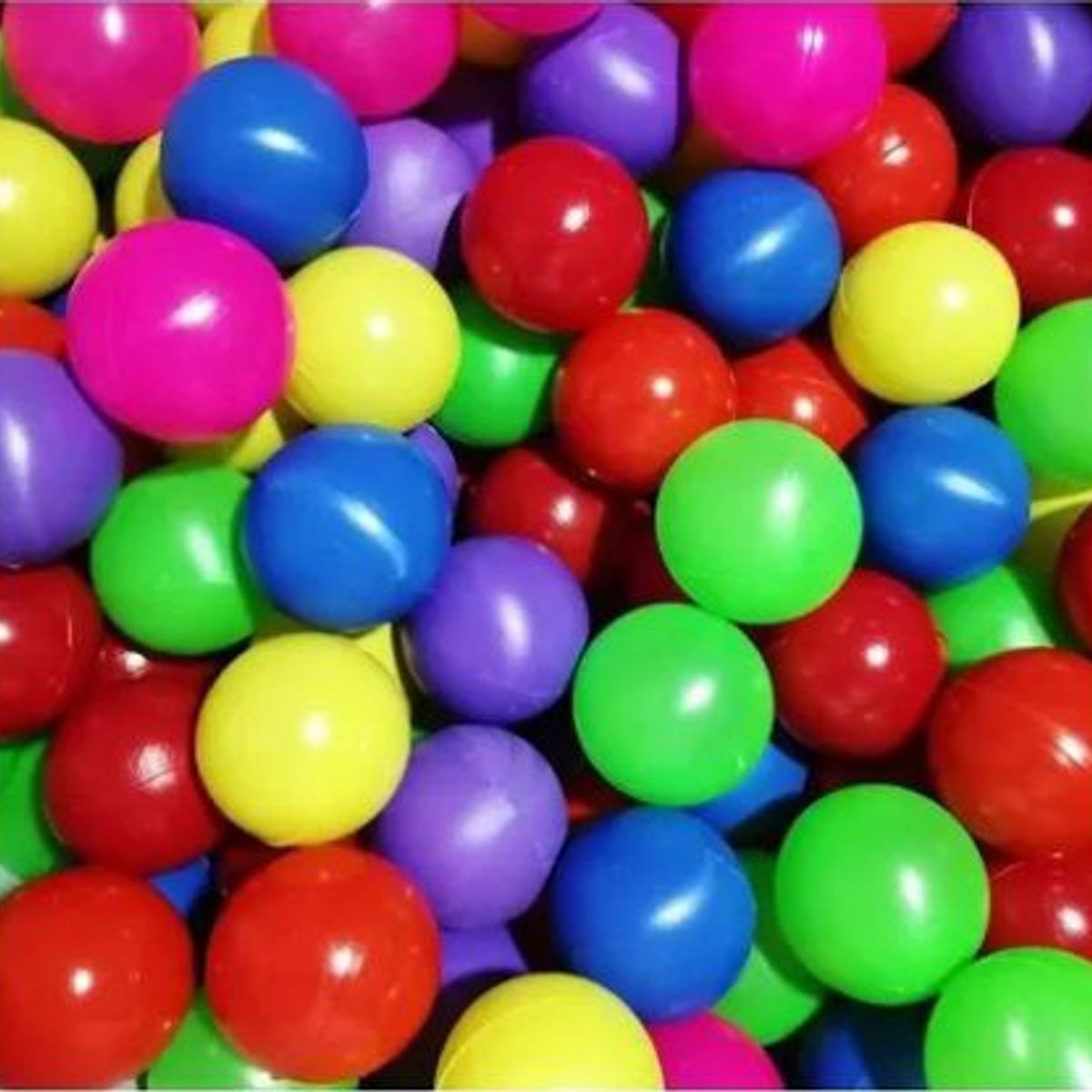 MUEBLES FANTASIA - Bulto de Pelotas x 500 unidades